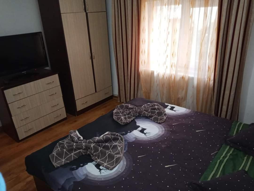 Varipatti House Слатина Экстерьер фото