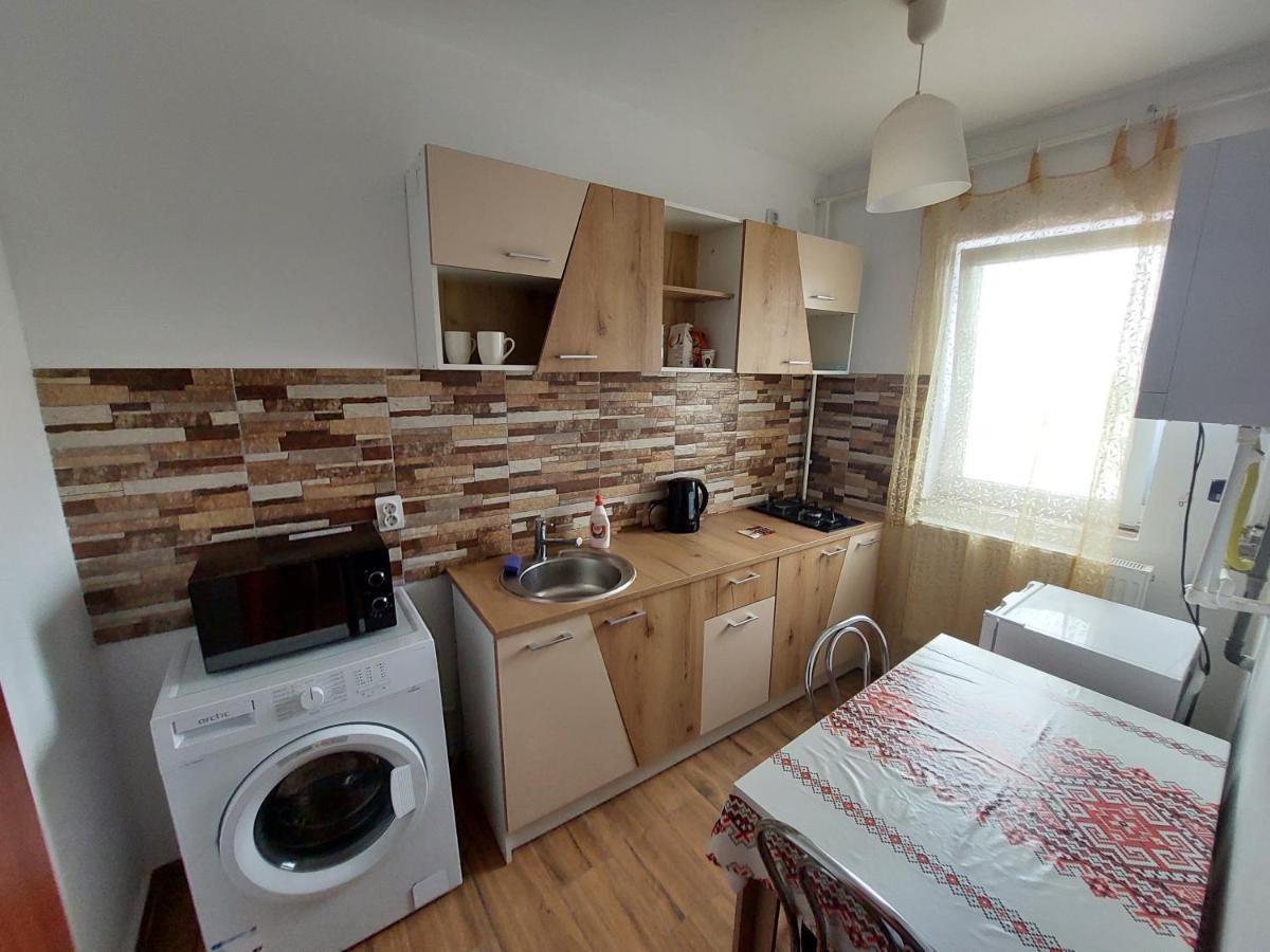 Varipatti House Слатина Экстерьер фото