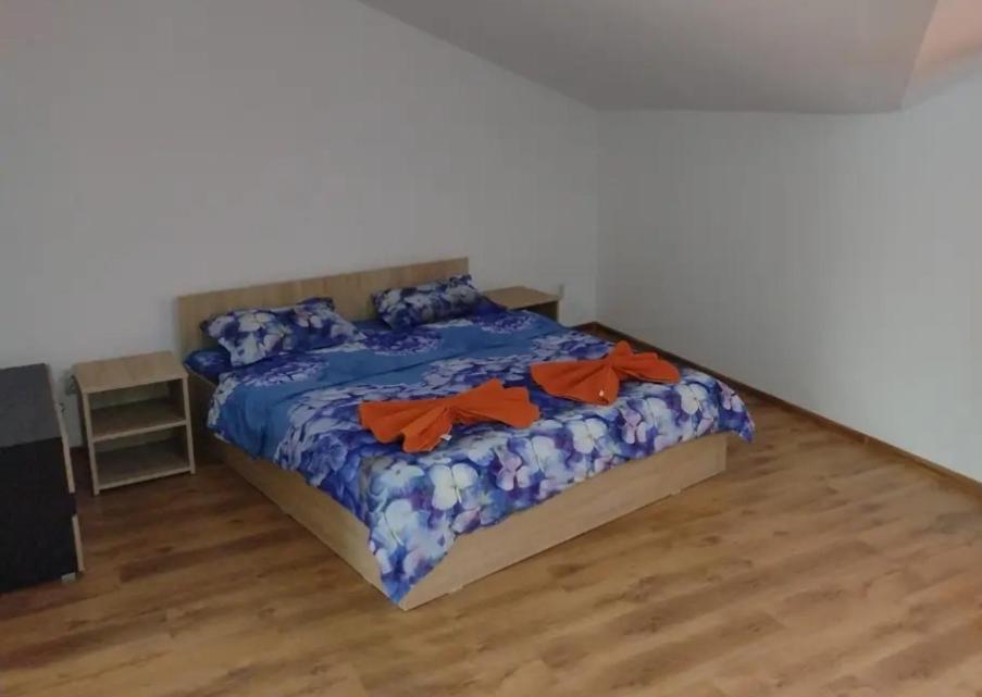 Varipatti House Слатина Экстерьер фото
